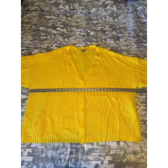 ASOS Bright Vibrant Yellow Long Sleeve Button Knit Sweater Women’s Size 24 Gift - Picture 6 of 15